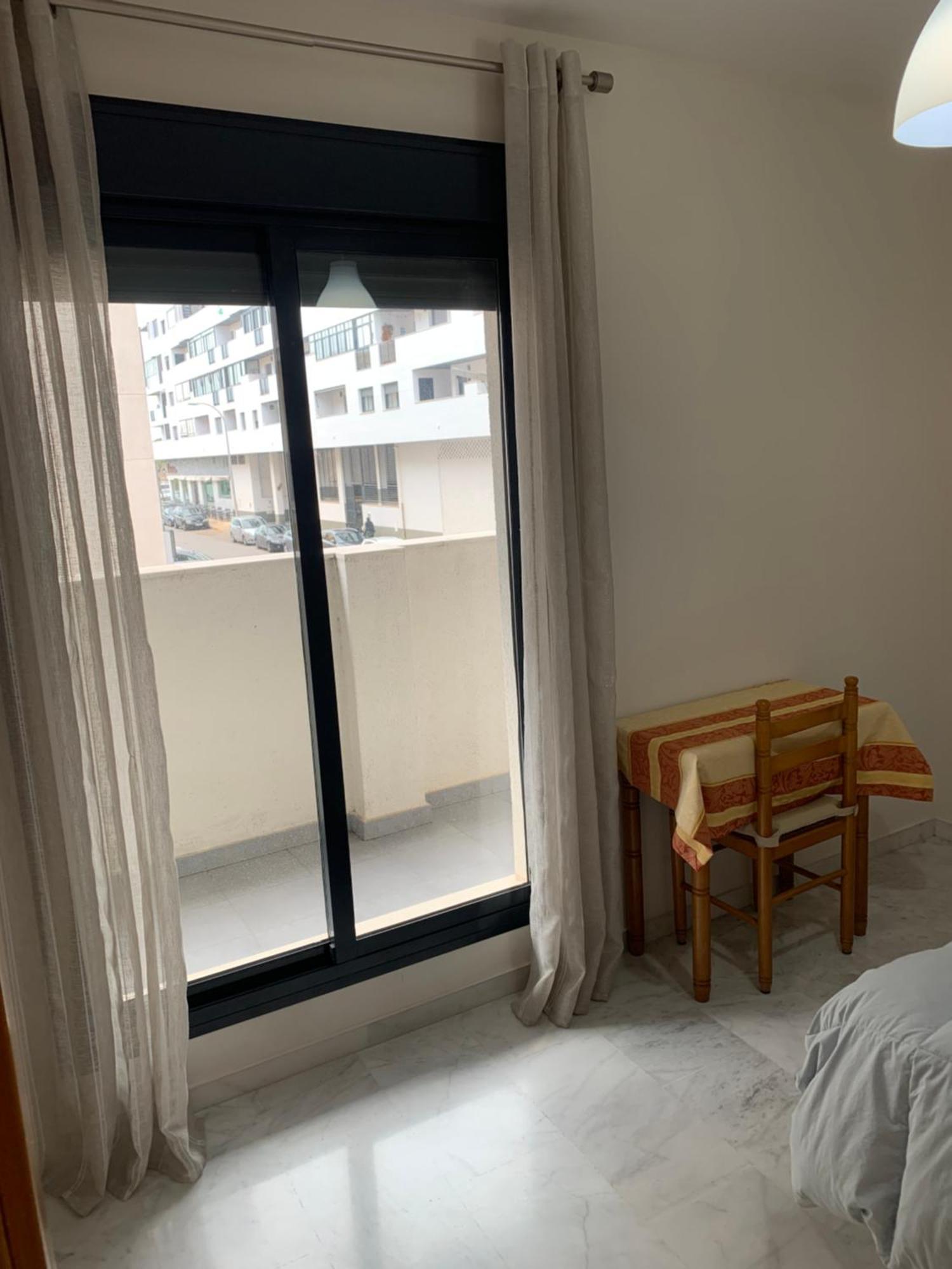 Habitacion Privada En Urbanizacion Con Piscina Y Pista De Padel เอลปูแอร์โต เด ซานตามาริอา ภายนอก รูปภาพ